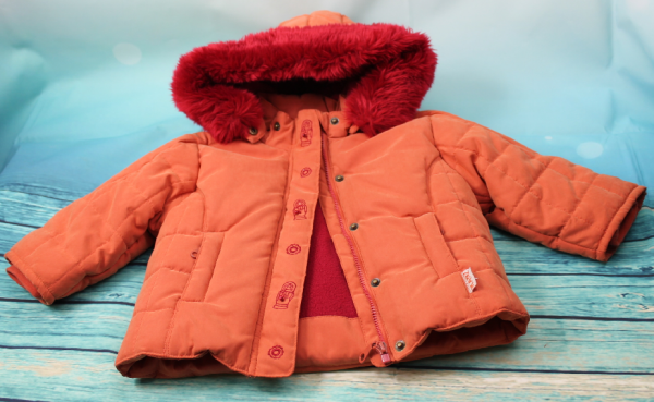 Kanz-  Mädchen-Winterjacke Größe 68 ,-   Kapuze mit Pelzbesatz, mit wärmenden Fleece gefüttert!